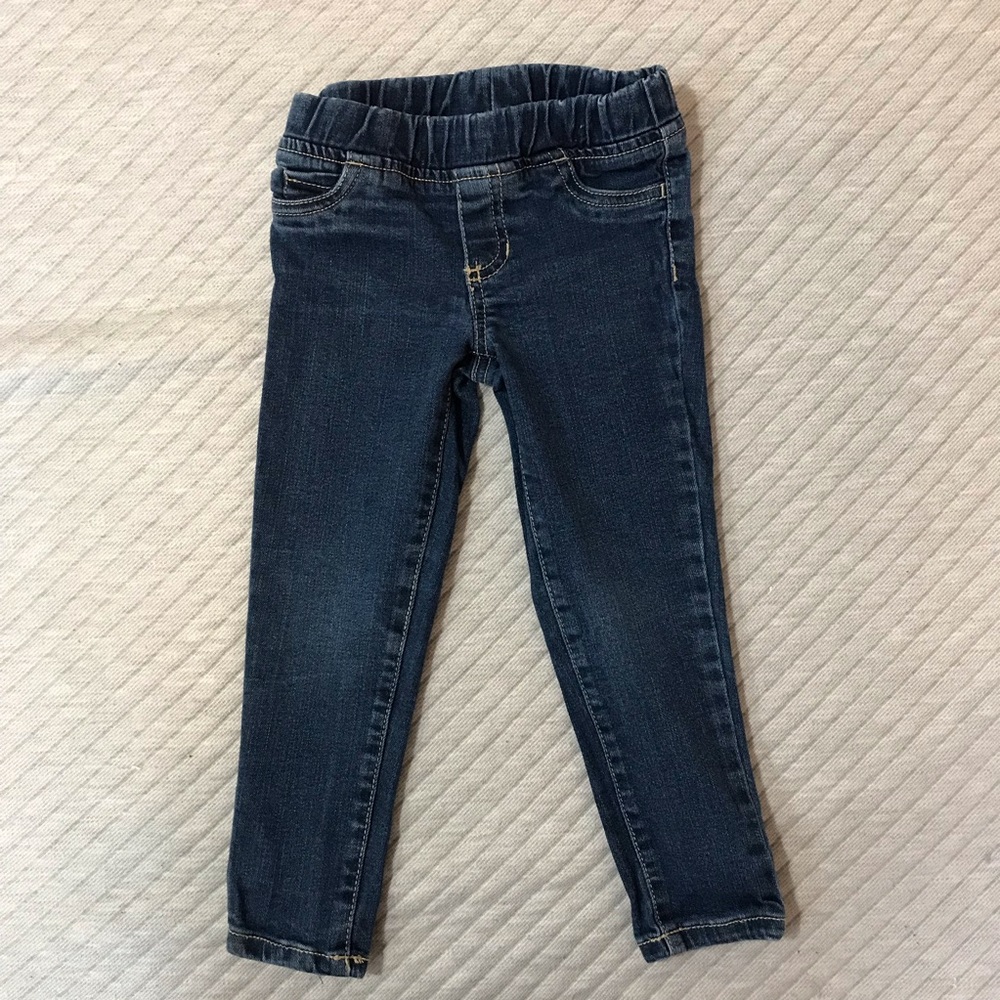 EUC 3t Carter’s skinny jeans